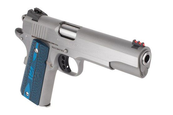 Colt 1911 series 70 9mm features a fiber optic front sight
